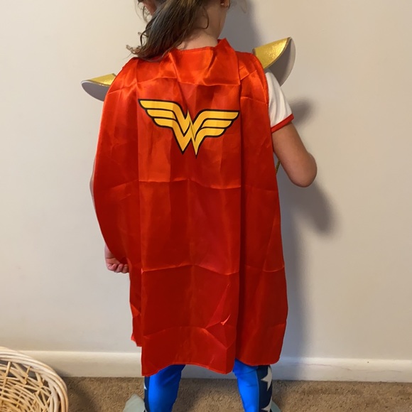 Wonder Woman costume 🧜🏻‍♀️ - Picture 4 of 5